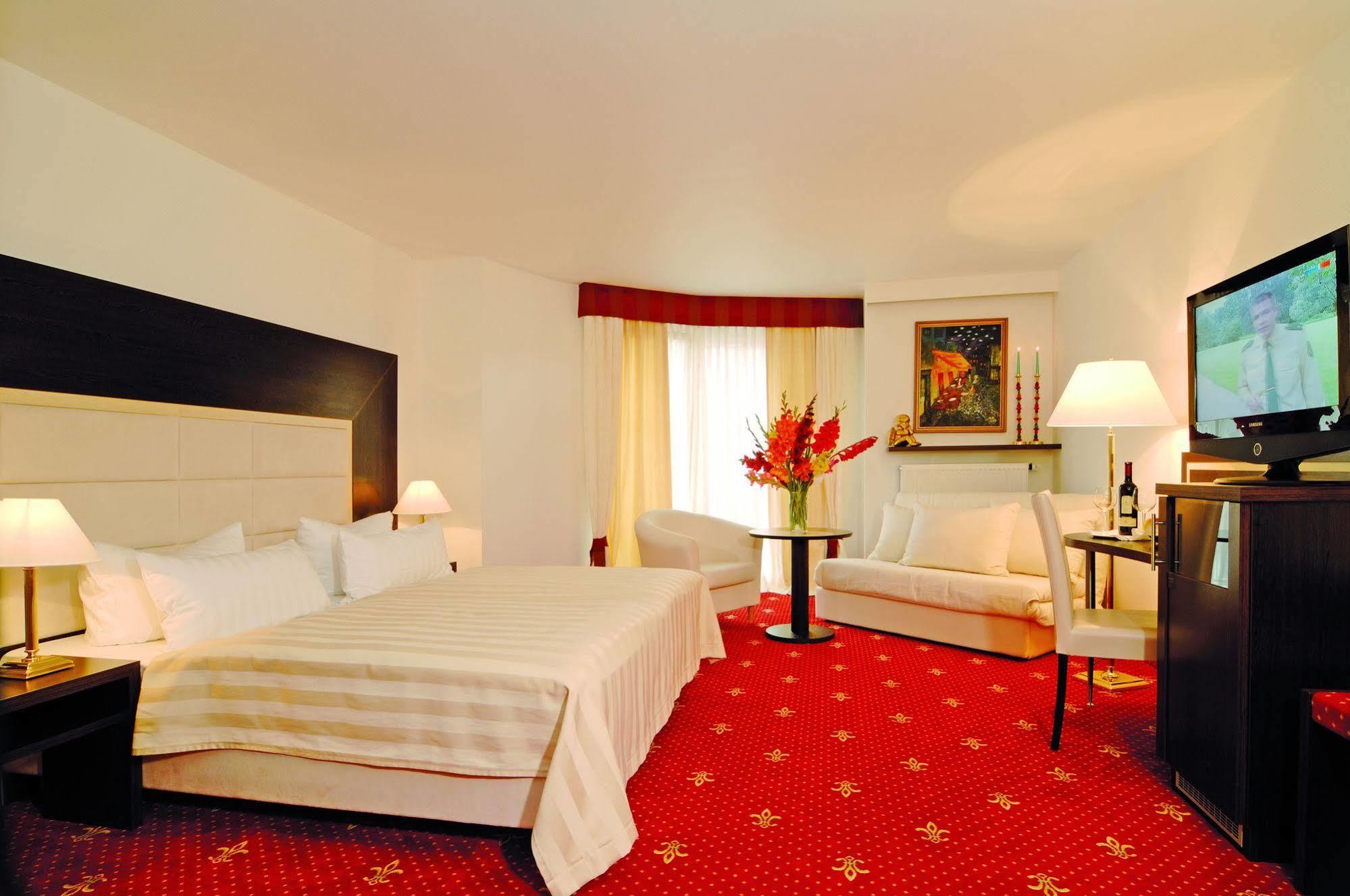 Central Boutique Hotel Bad Mergentheim Exterior photo